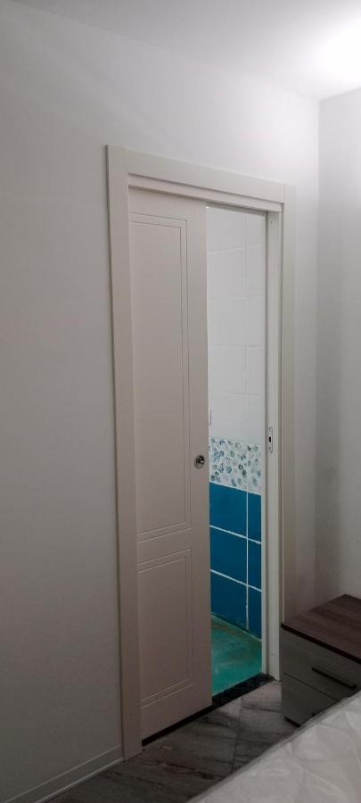ホテル La Dimora Di Toto ナポリ エクステリア 写真